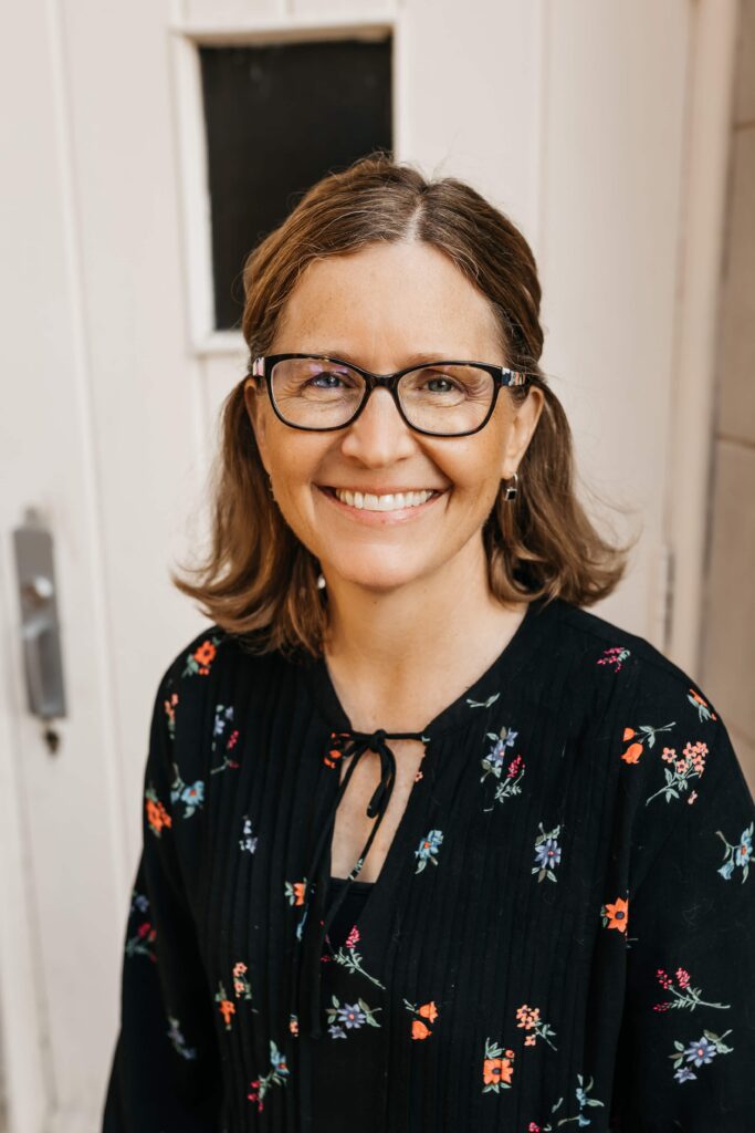 Headshot of Barb Wettstein